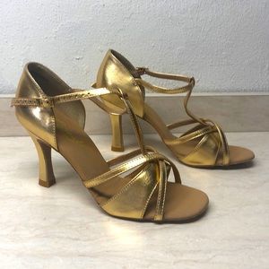 Capezio Women’s Latina Ballroom Dance shoes, size 7